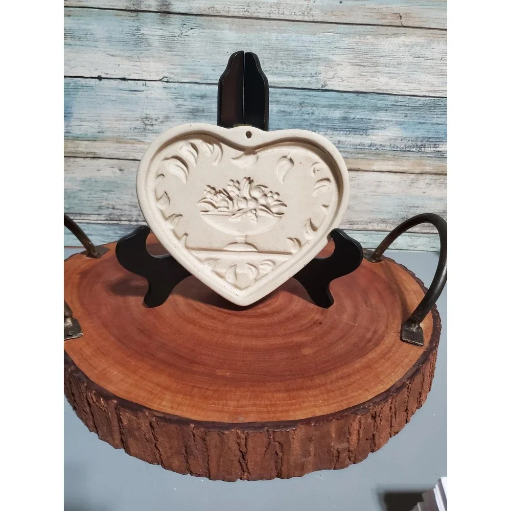 😎Pampered Chef Ltd Heart Family Heritage Collection 1999 USA Ceramic Wall Decor